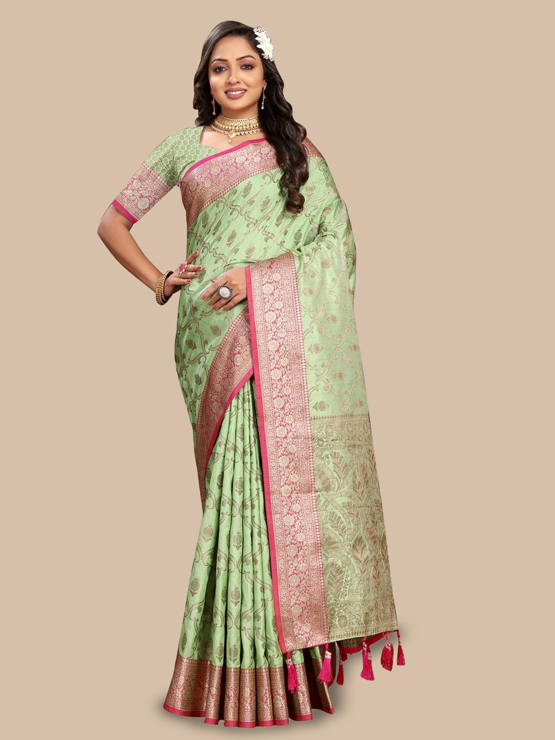 

MOKSHA DESIGNS Ethnic Motifs Zari Pure Silk Paithani Saree, Green