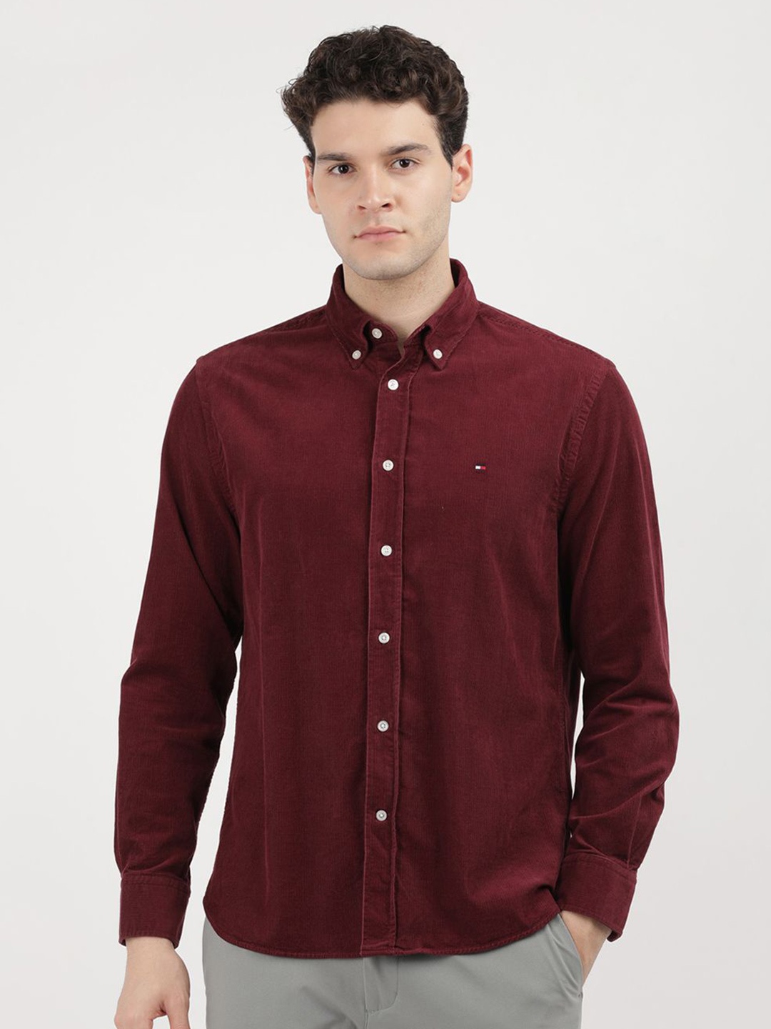 

Tommy Hilfiger Men Opaque Casual Shirt, Maroon