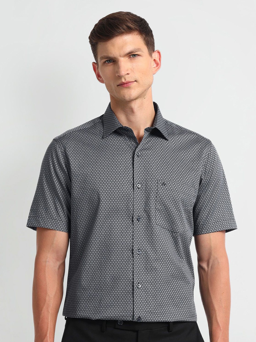 

Arrow Men Floral Opaque Printed Formal Shirt, Blue