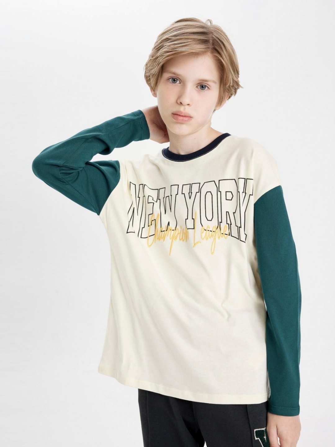 

DeFacto Boys Cotton Colourblocked Printed Raw Edge T-shirt, Na