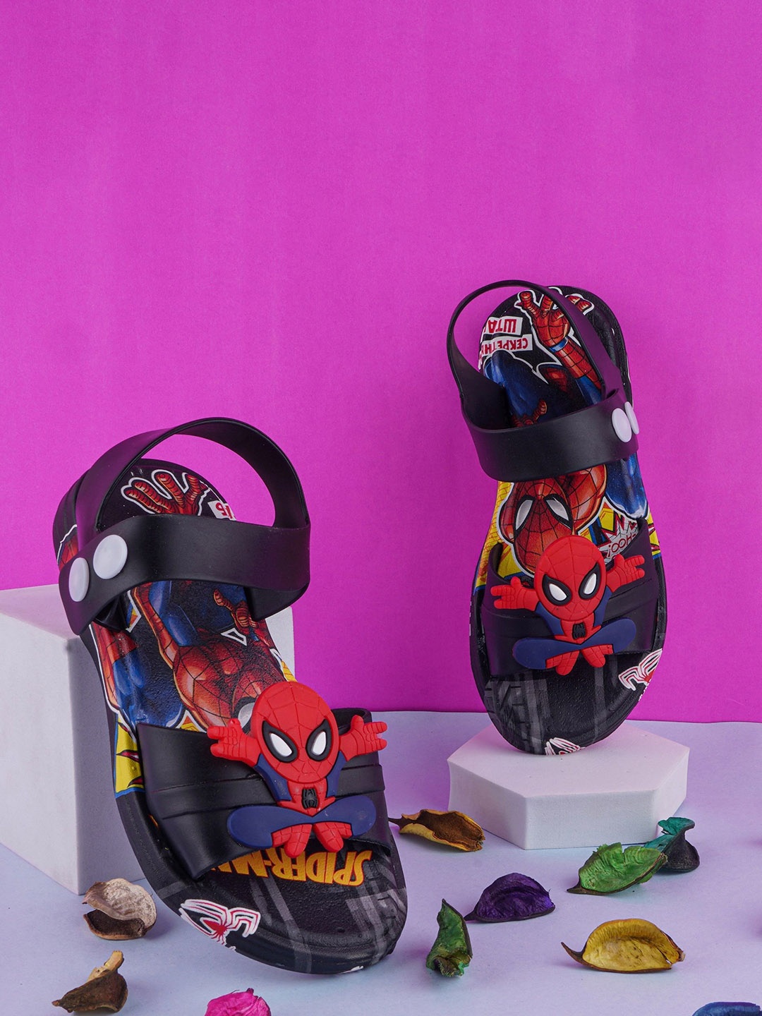 

BAESD Kids Spiderman Water Proof Rubber Sandals, Black