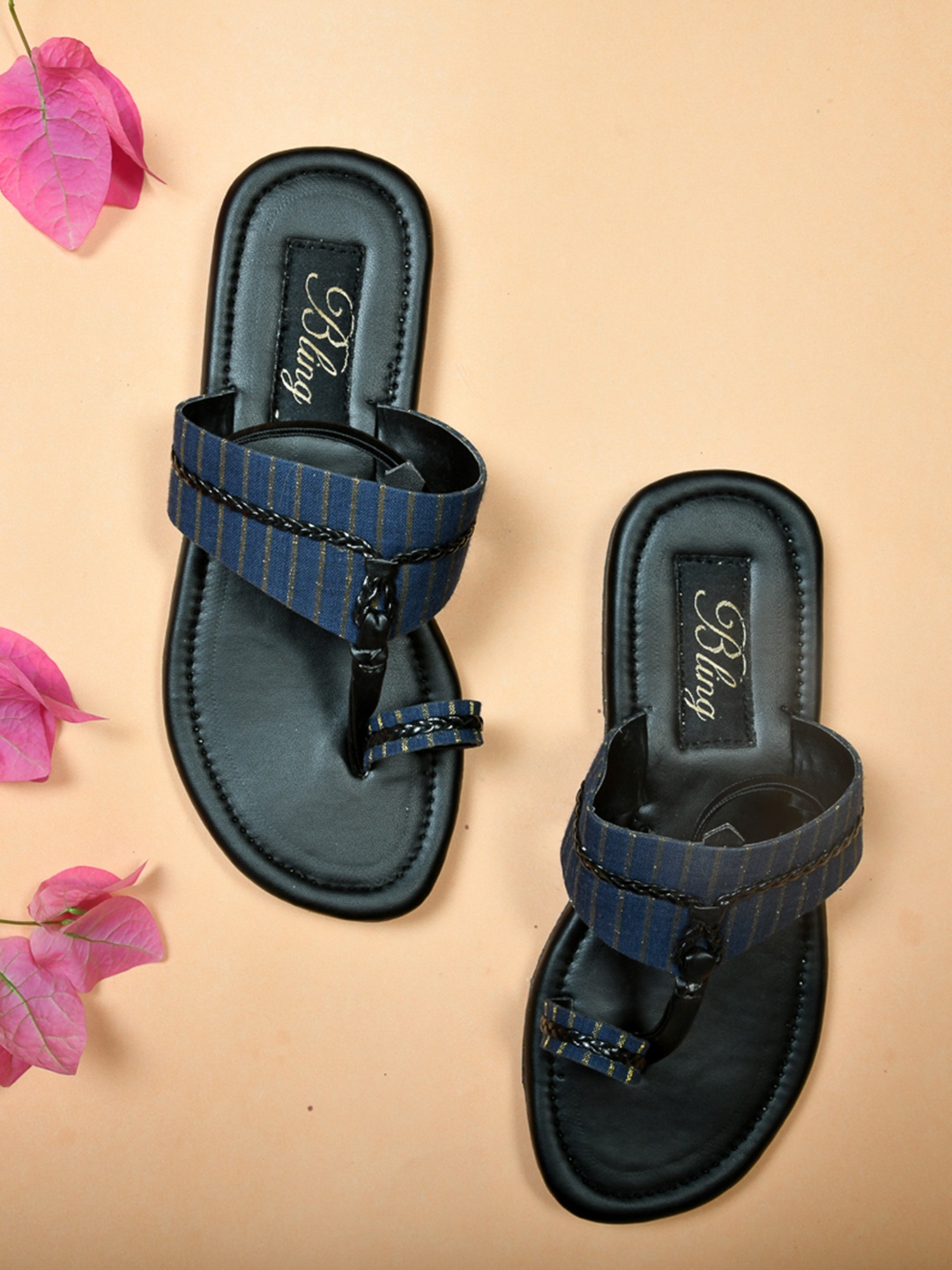 

Bling footwears Boys Ethnic Open Toe Flats, Blue