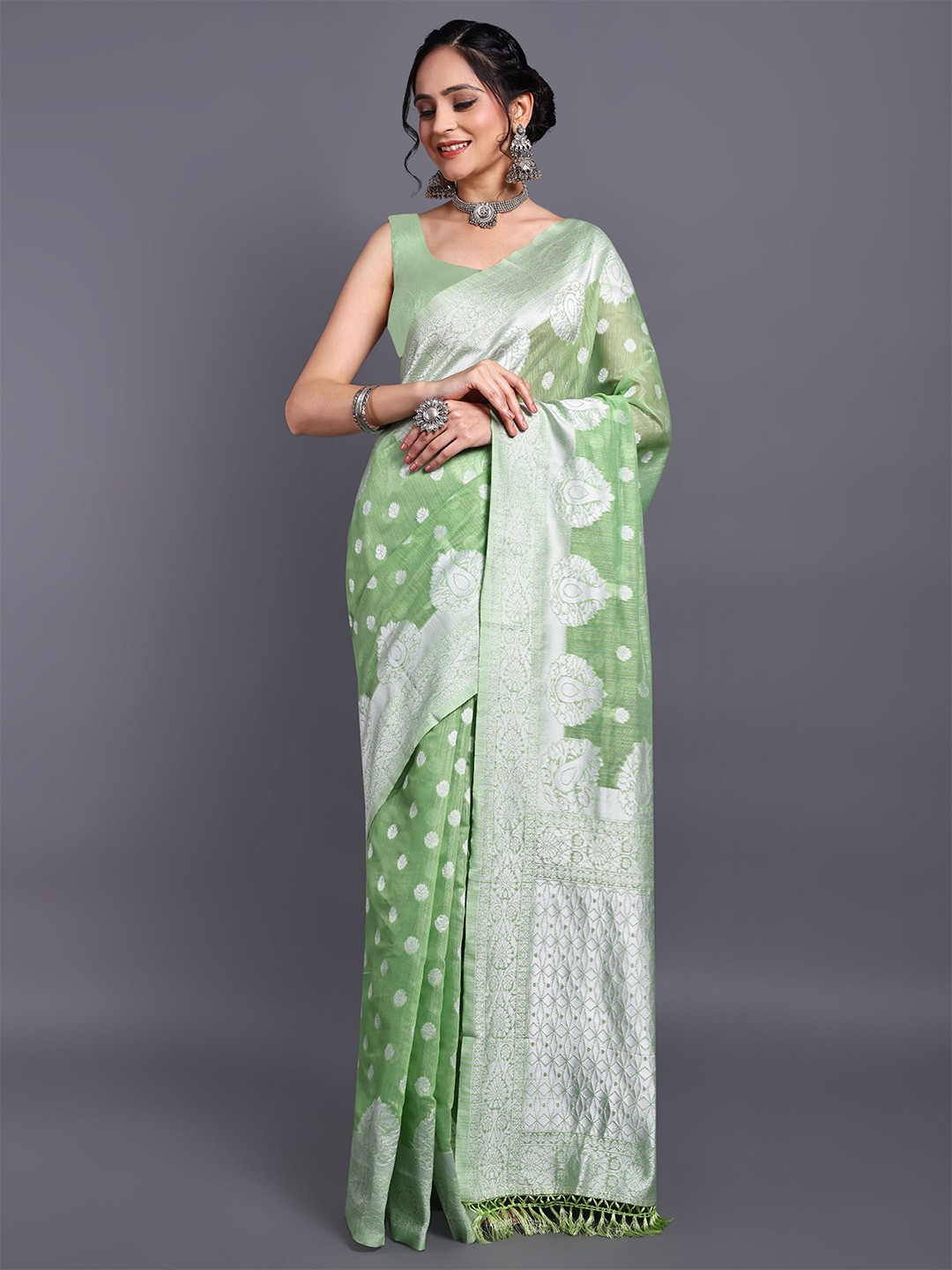 

SWAMI STUDIO Floral Zari Pure Cotton Kanjeevaram Saree, Green