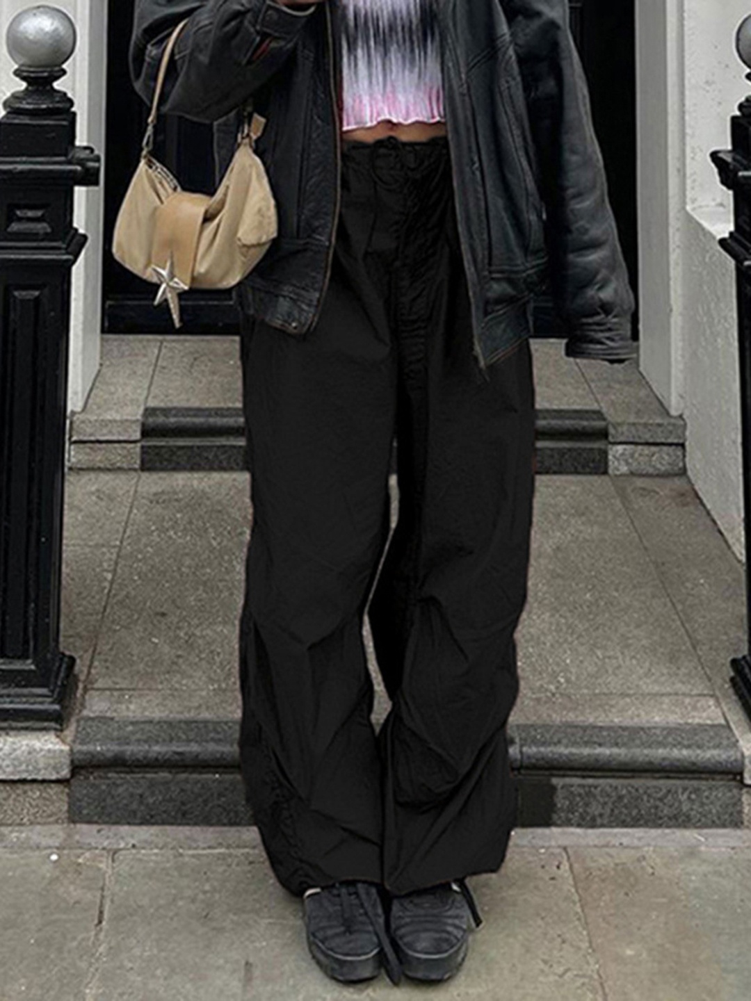 

HERE&NOW Women Loose Fit Trousers, Black
