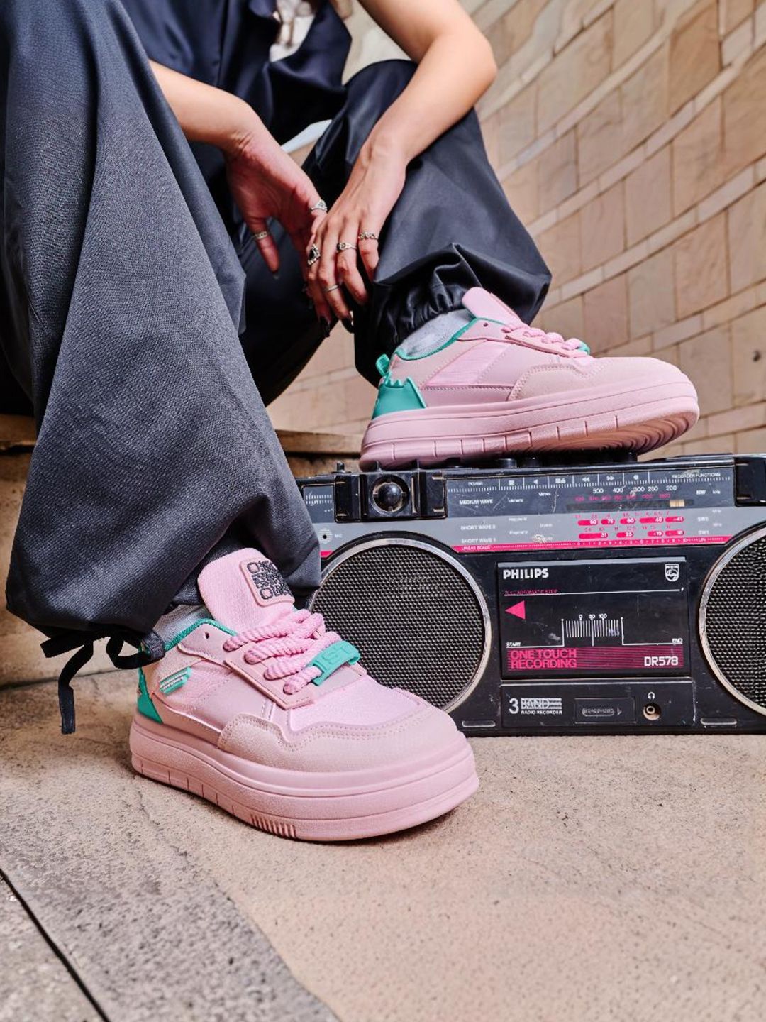 

Solethreads Women Hustlers Colourblocked PU Sneakers, Pink