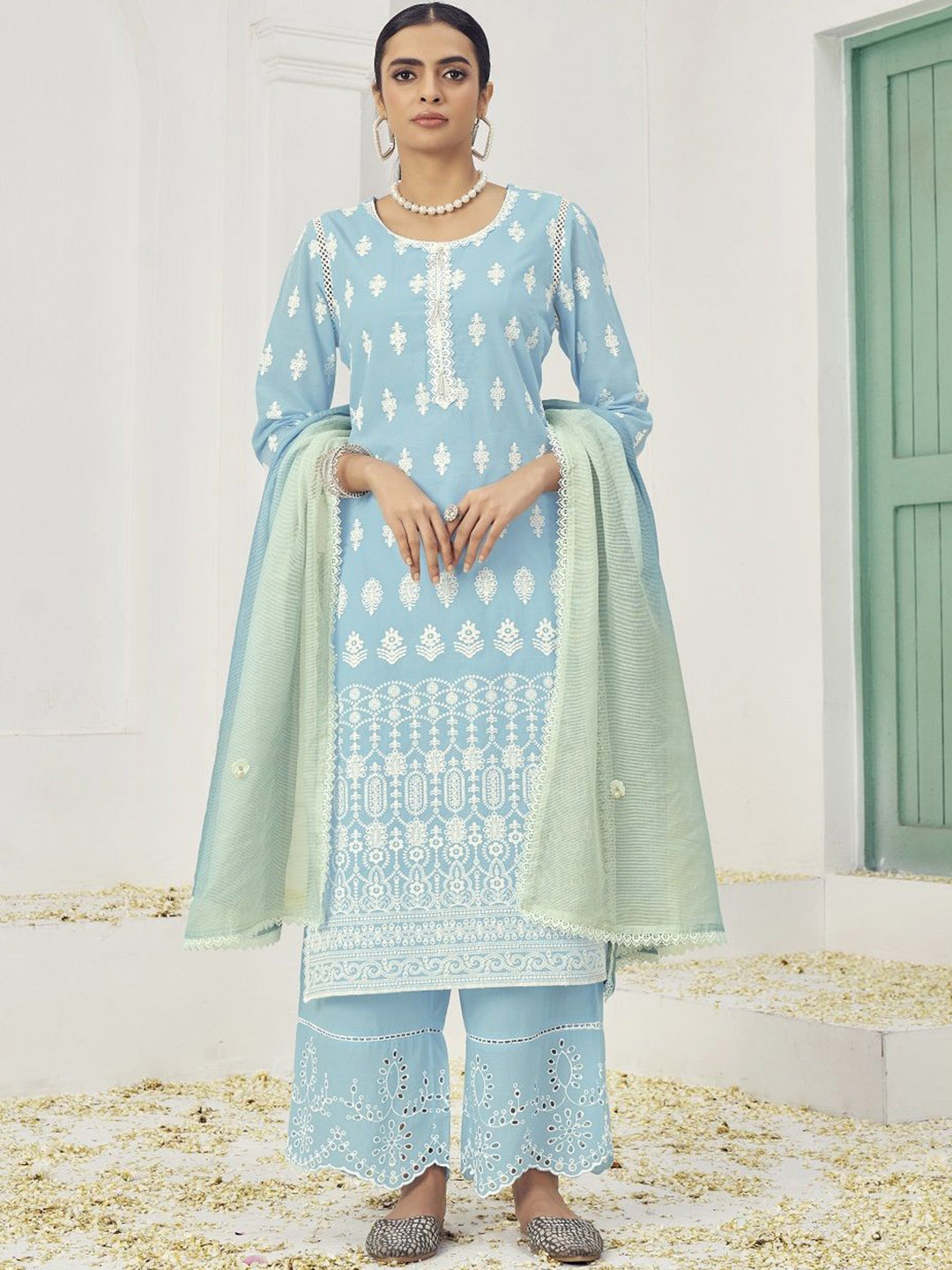 

JIVORA Floral Embroidered Straight Kurta with Trousers & Dupatta, Turquoise blue