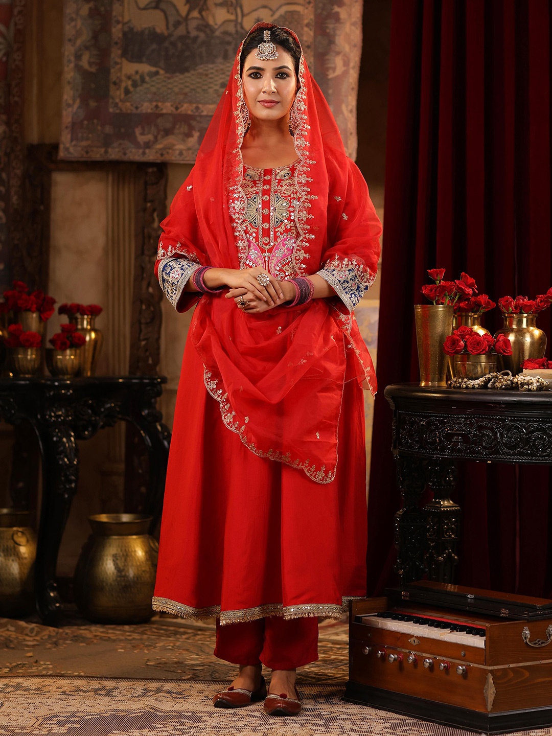 

SCAKHI Ethnic Motifs Embroidered Sequinned Dupion Silk Kurta With Trousers & Dupatta, Red
