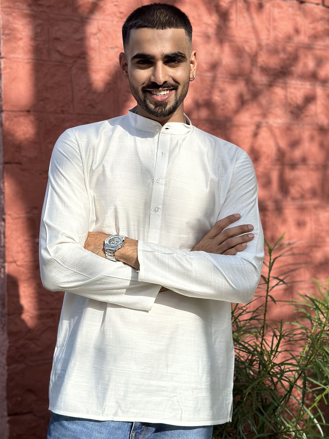 

Ethnic India Mandarin Collar Straight Short Kurta, White