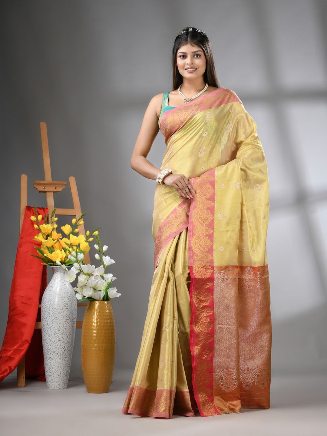 

Charukriti Floral Zari Tissue Saree, Beige