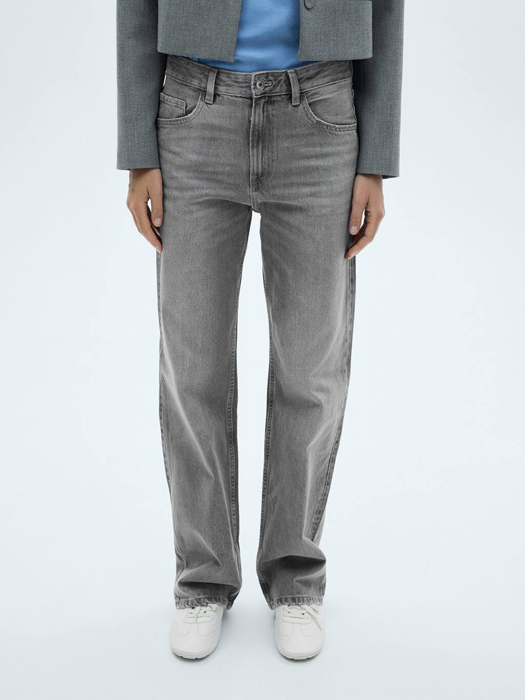 

MANGO Women Pure Cotton Straight Fit Light Fade Jeans, Grey