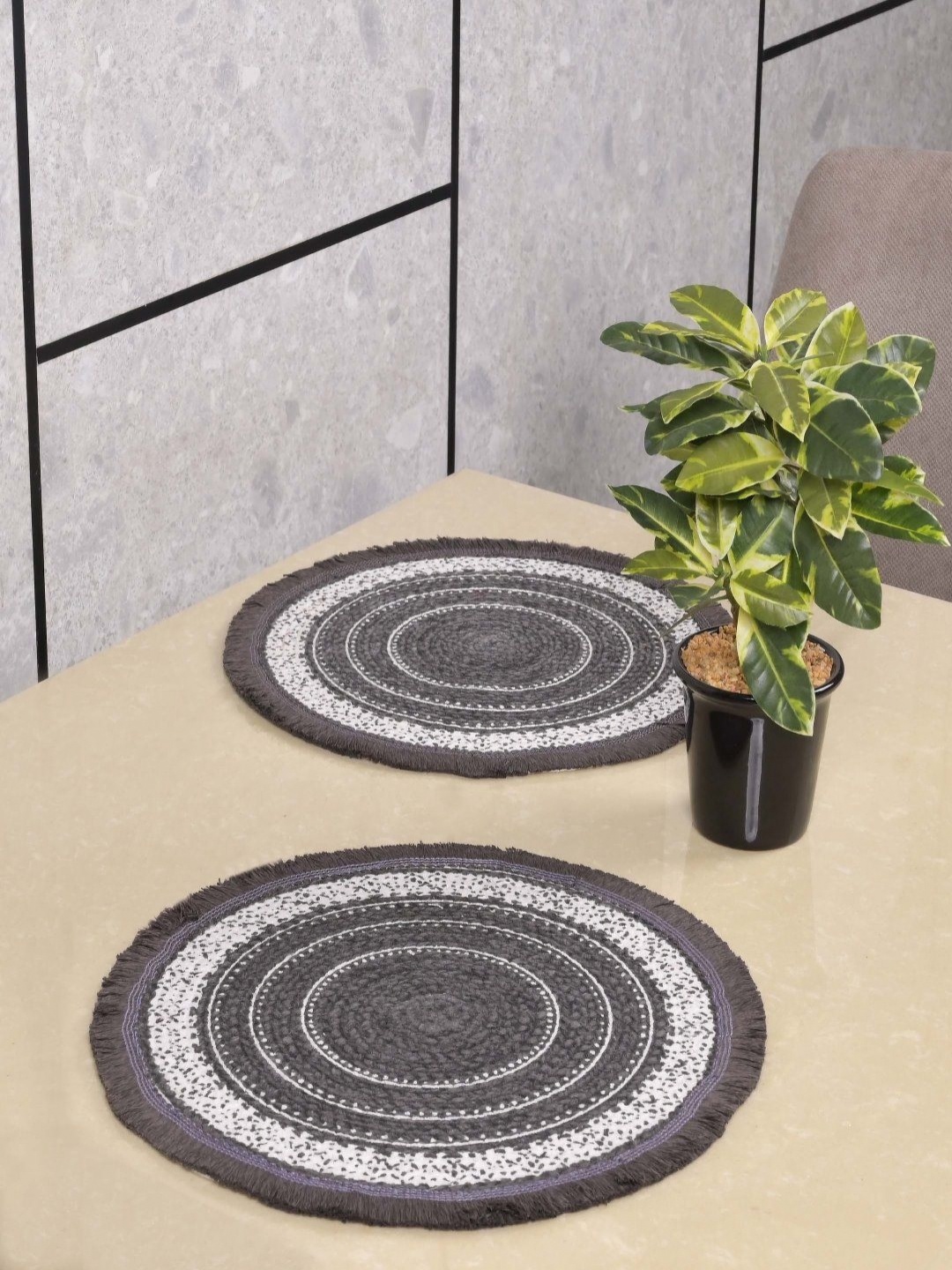 

Saral Home Grey & White 2 Pieces Printed Cotton Round Table Placemats
