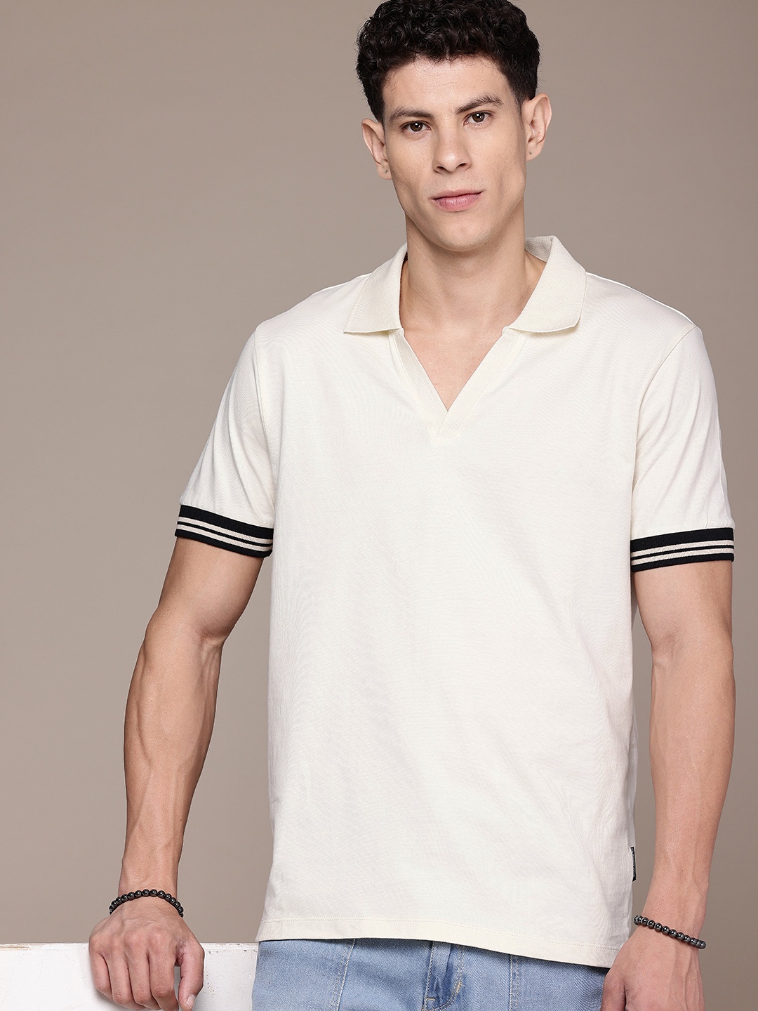 

The Roadster Life Co. Men Polo Collar Pure Cotton T-shirt, White