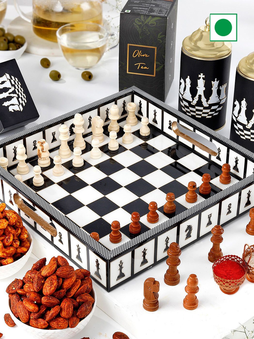 

IGP Chess Mate Bhai Dooj Hamper, Multi