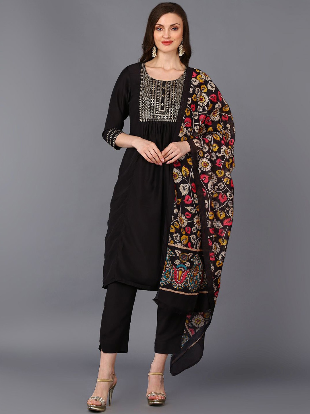 

AHIKA Floral Yoke Design Regular Sequinned A-Line Kurta with Trousers & Dupatta, Black