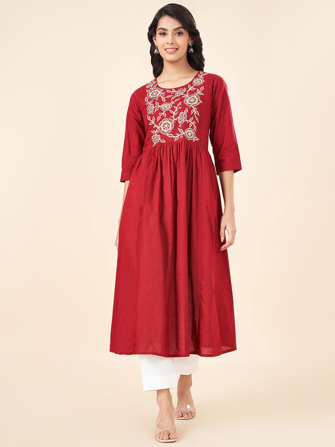 

RANGMANCH BY PANTALOONS Floral Embroidered Thread Work Cotton Anarkali Kurta, Red