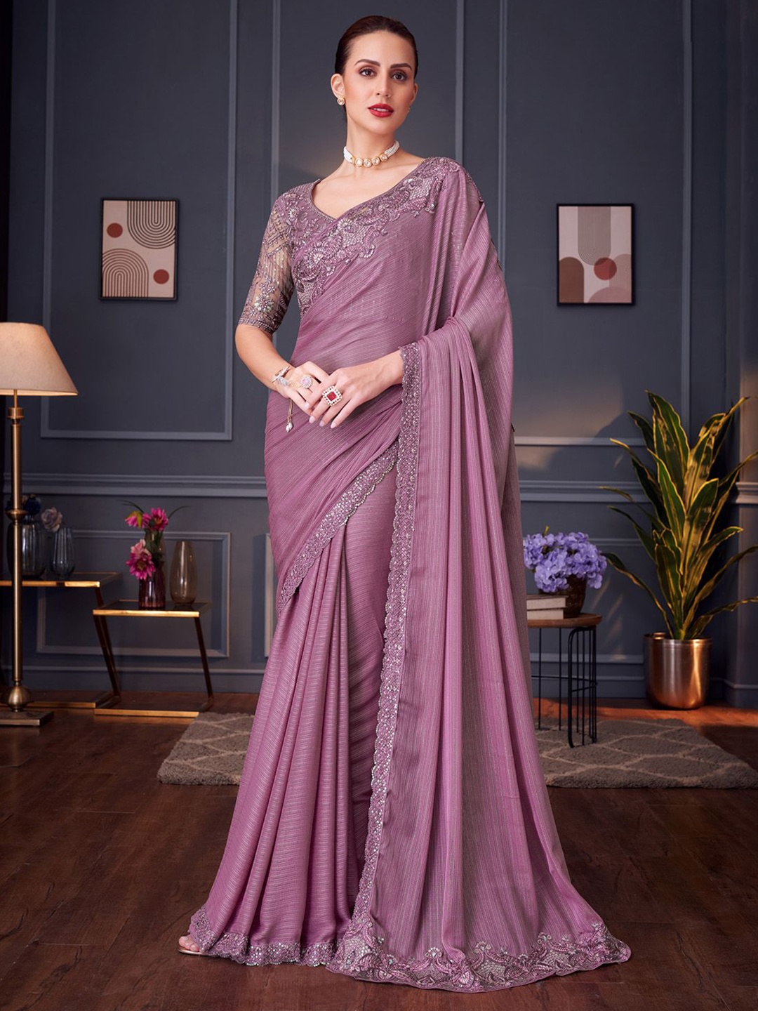 

Mitera Sequinned Pure Georgette Saree, Mauve