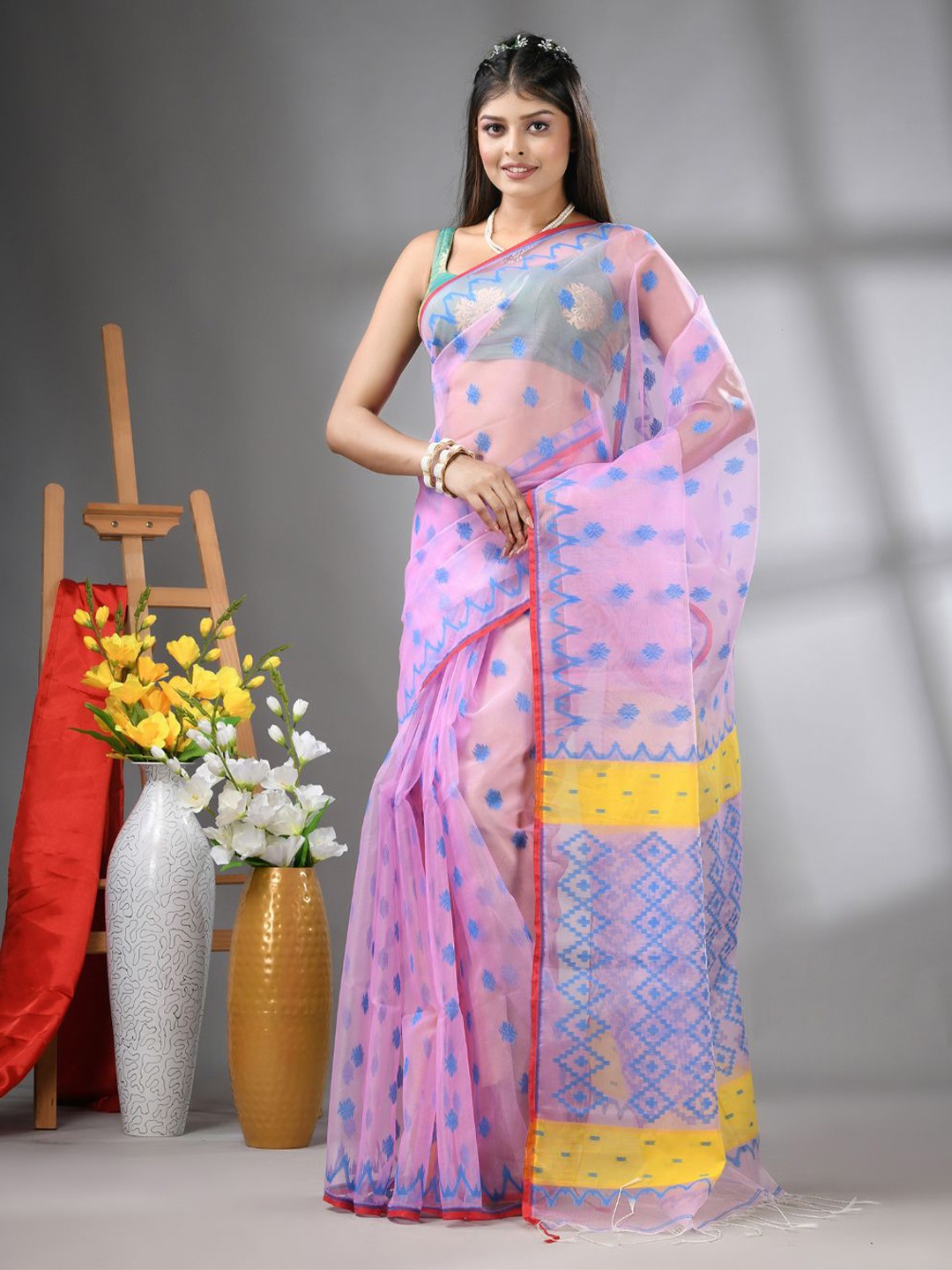 

Charukriti Ethnic Motifs Pure Silk Saree, Pink