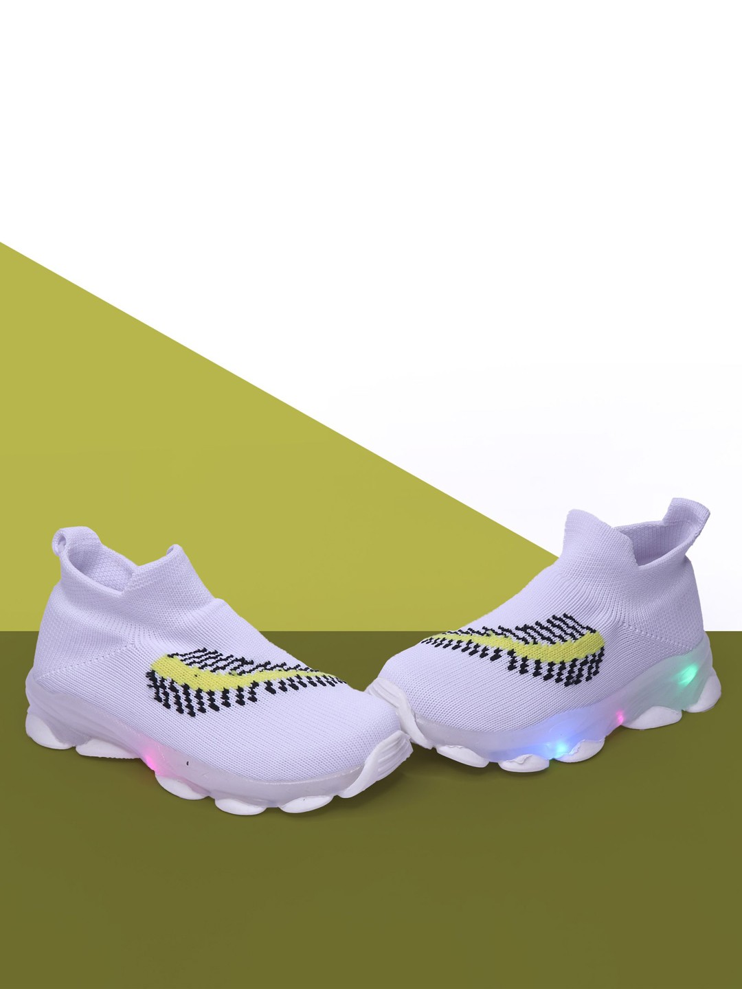 

NEW STEPS Unisex Kids Sneakers, White
