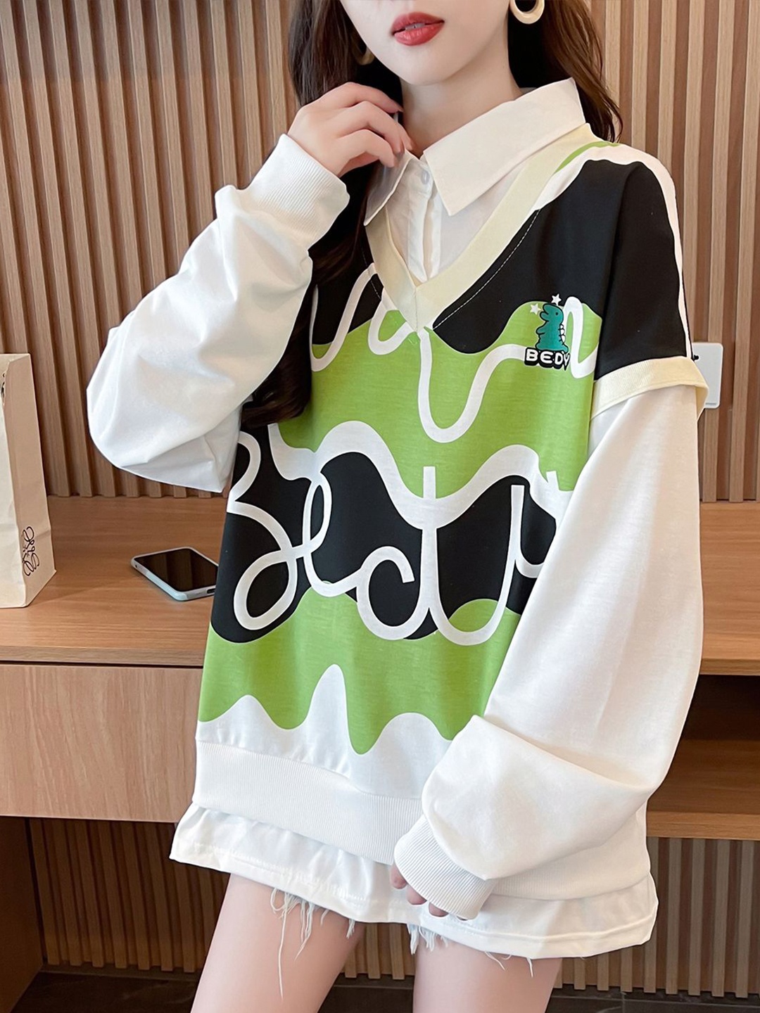 

JC Mode Women Printed Sweatshirt, Green