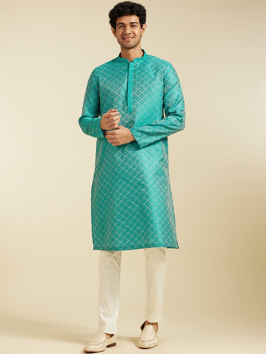 

Diwas by Manyavar Ethnic Motifs Woven Design Thread Work Mandarin Collar Straight Kurta, Turquoise blue