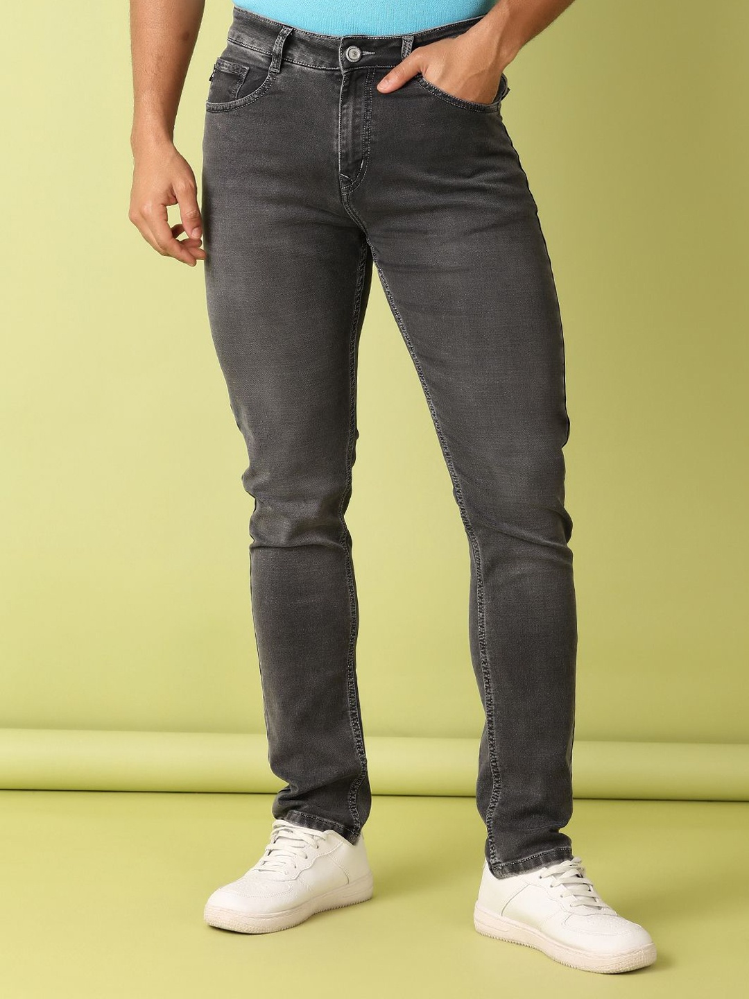 

V-Mart Men Skinny Fit Clean Look No Fade Jeans, Grey