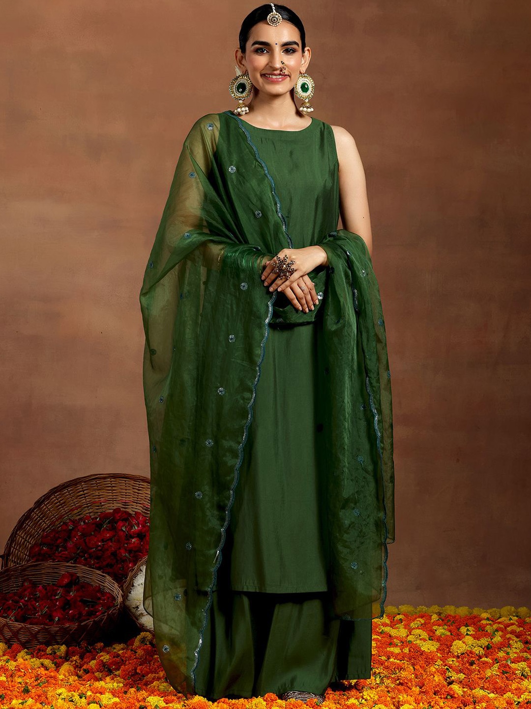 

Libas Boat Neck Sleeveless Straight Kurta With Palazzo & Dupatta, Green