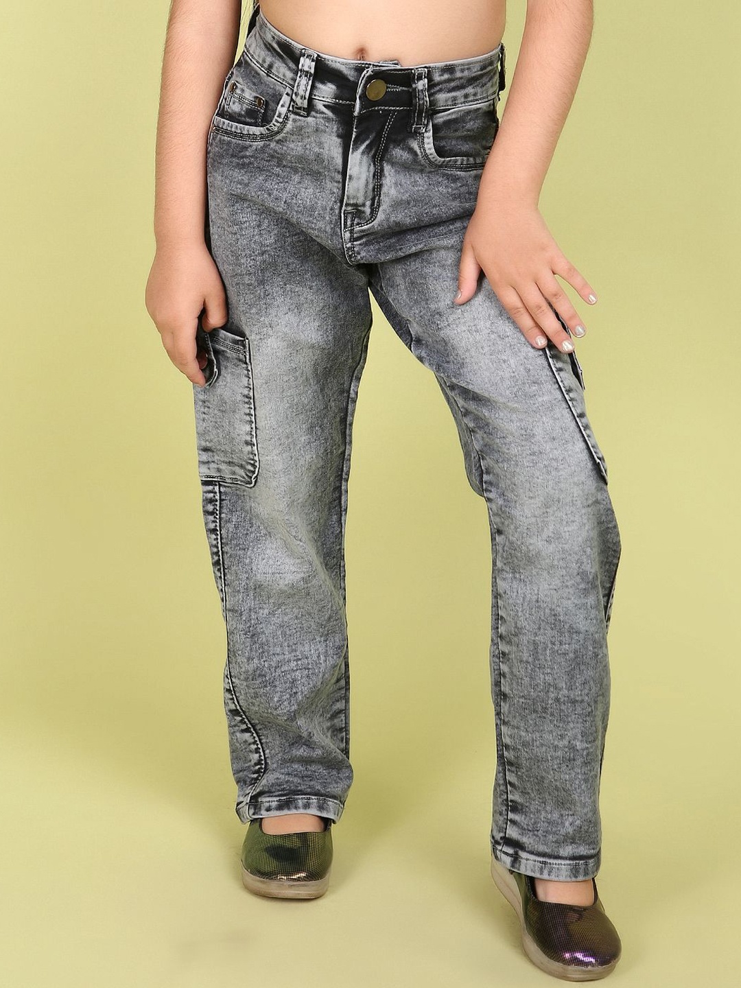 

V-Mart Girls Mid-Rise Cargo Jeans, Grey