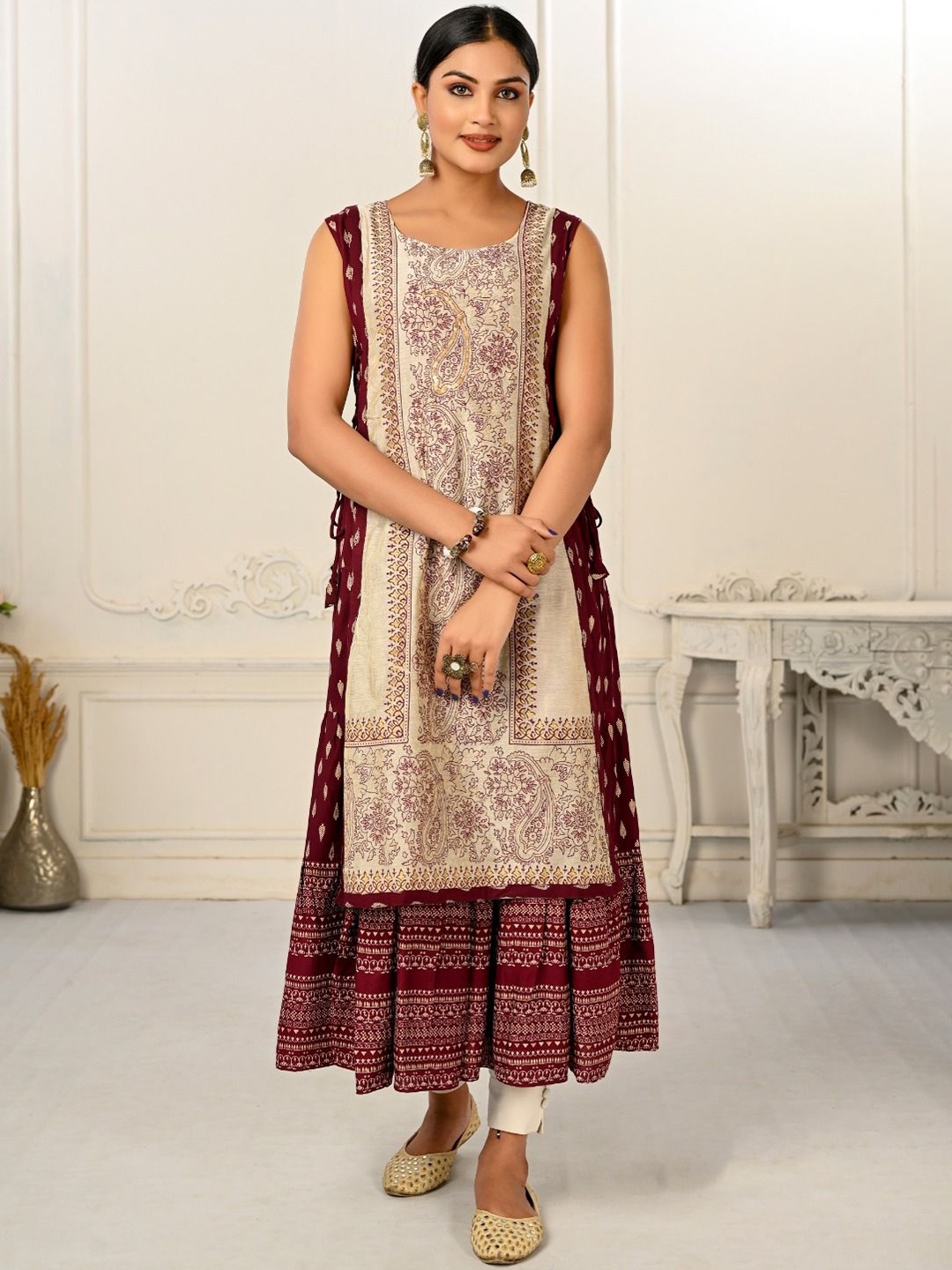 

JIVORA Printed Anarkali Kurta, Maroon