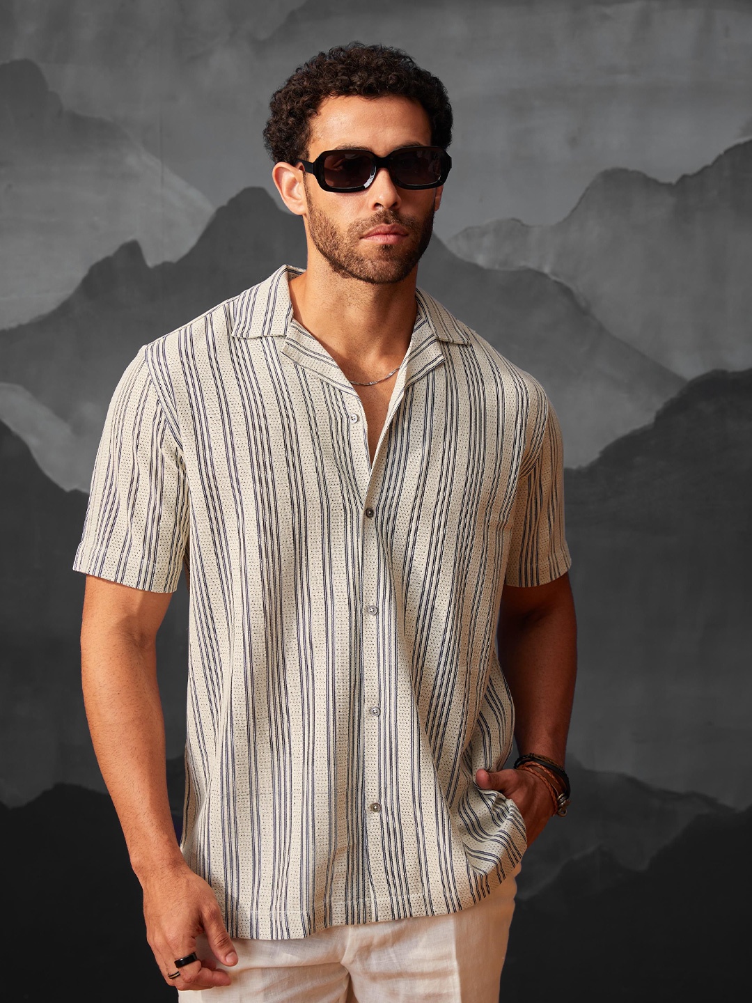 

CMGE Men Relaxed Multi Stripes Semi Sheer Striped Casual Shirt