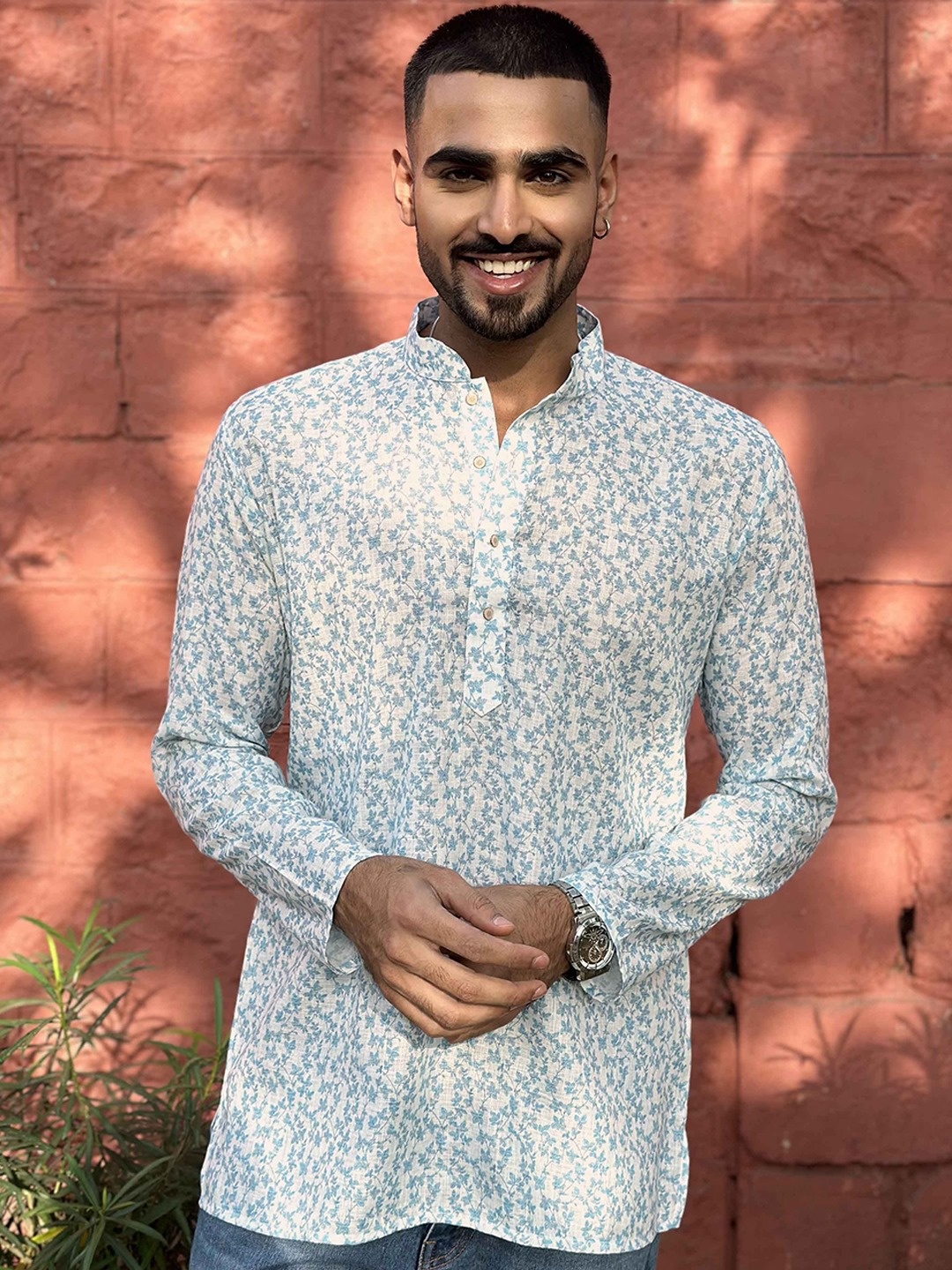 

Ethnic India Floral Printed Straight Short Kurta, Blue