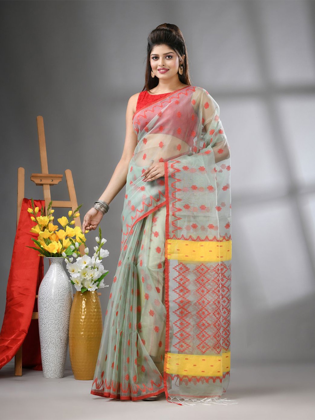 

Charukriti Ethnic Motifs Pure Silk Saree, Green