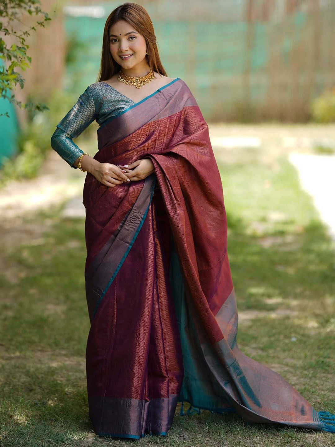 

Kandora Woven Design Zari Pure Silk Kanjeevaram Saree, Purple