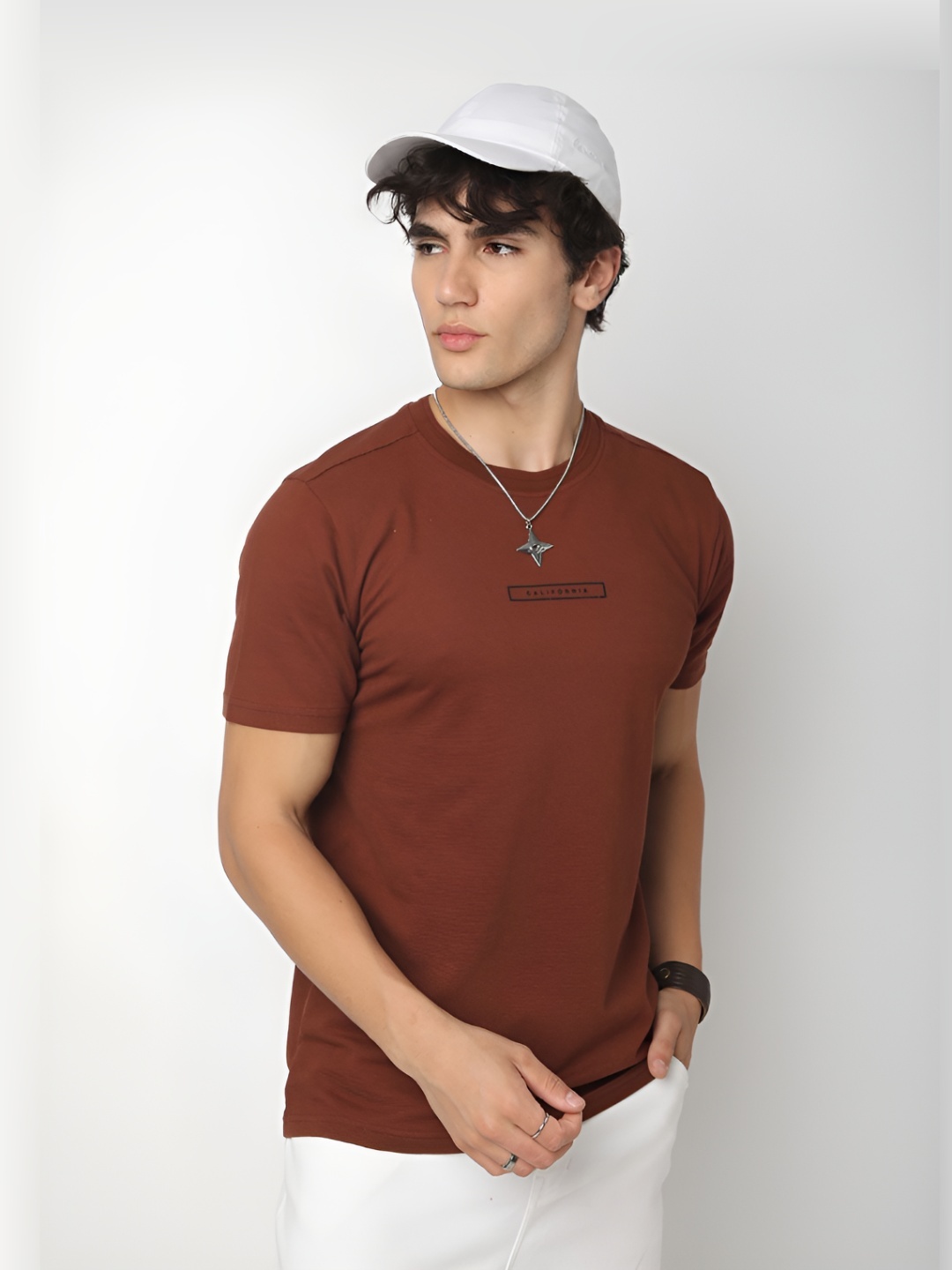 

R&B Men Solid Round Neck Cotton T-shirt, Brown