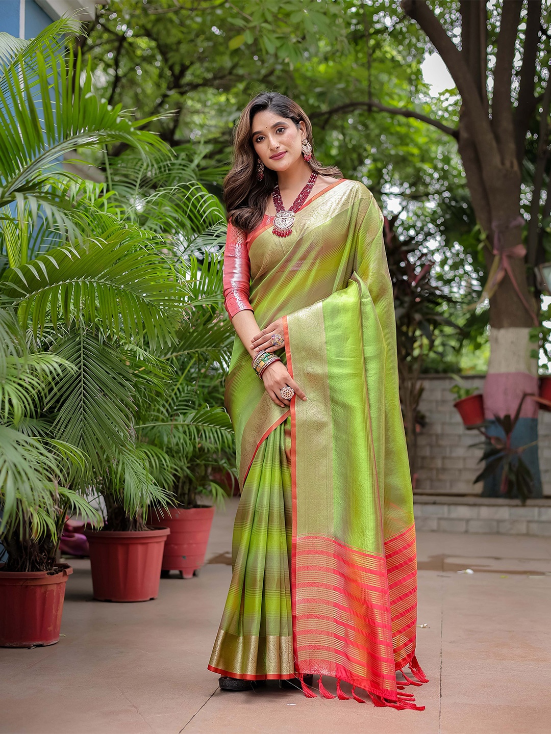

KIMISHA Striped Zari Organza Kanjeevaram Saree, Green