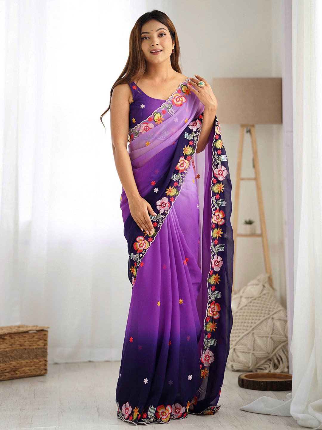 

Anouk Floral Embroidered Poly Georgette Saree, Purple