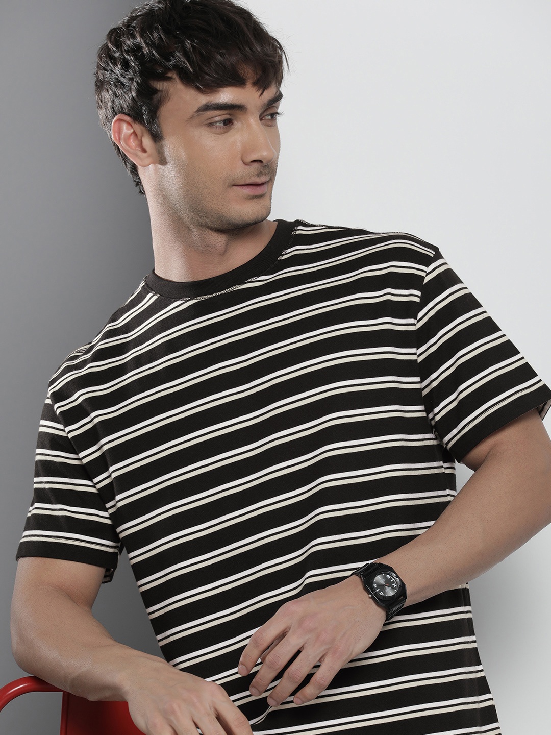 

Tommy Hilfiger Men Striped Pure Cotton T-shirt, Black