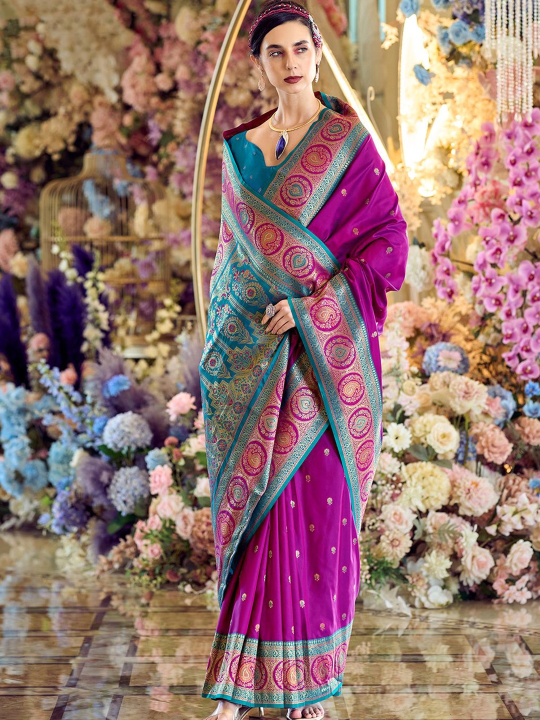 

Satrani Woven Design Zari Pure Silk Banarasi Saree, Pink