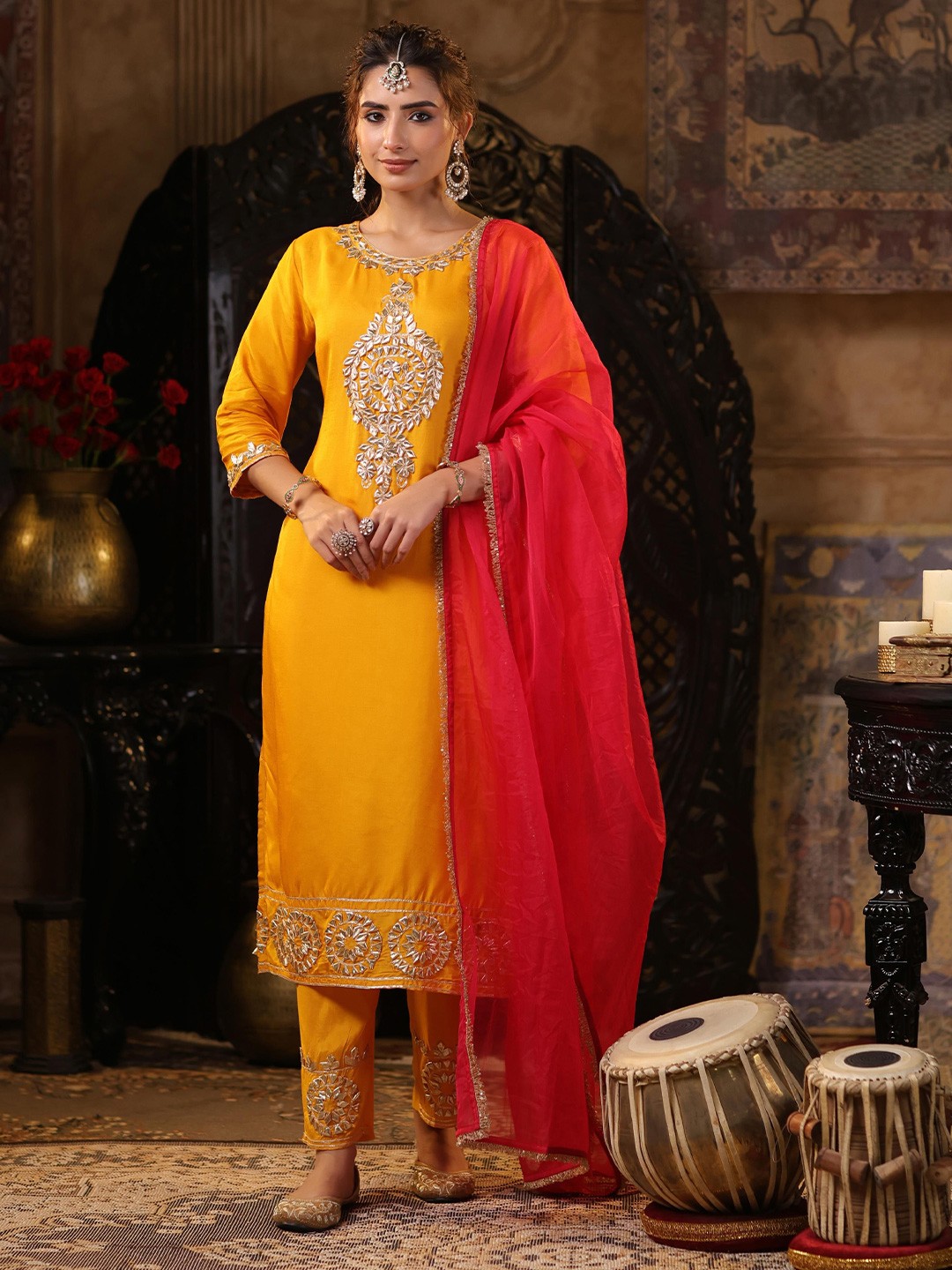 

SCAKHI Floral Yoke Design Regular Gotta Patti Straight Kurta with Trousers & Dupatta, Mustard