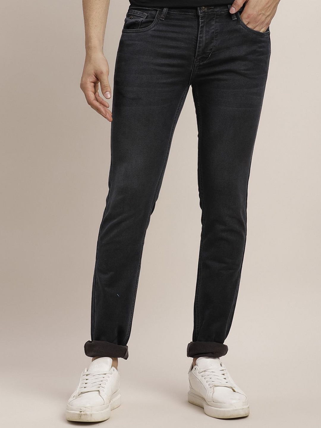 

Turtle Men Narrow Tapered Fit Stretchable Jeans, Black