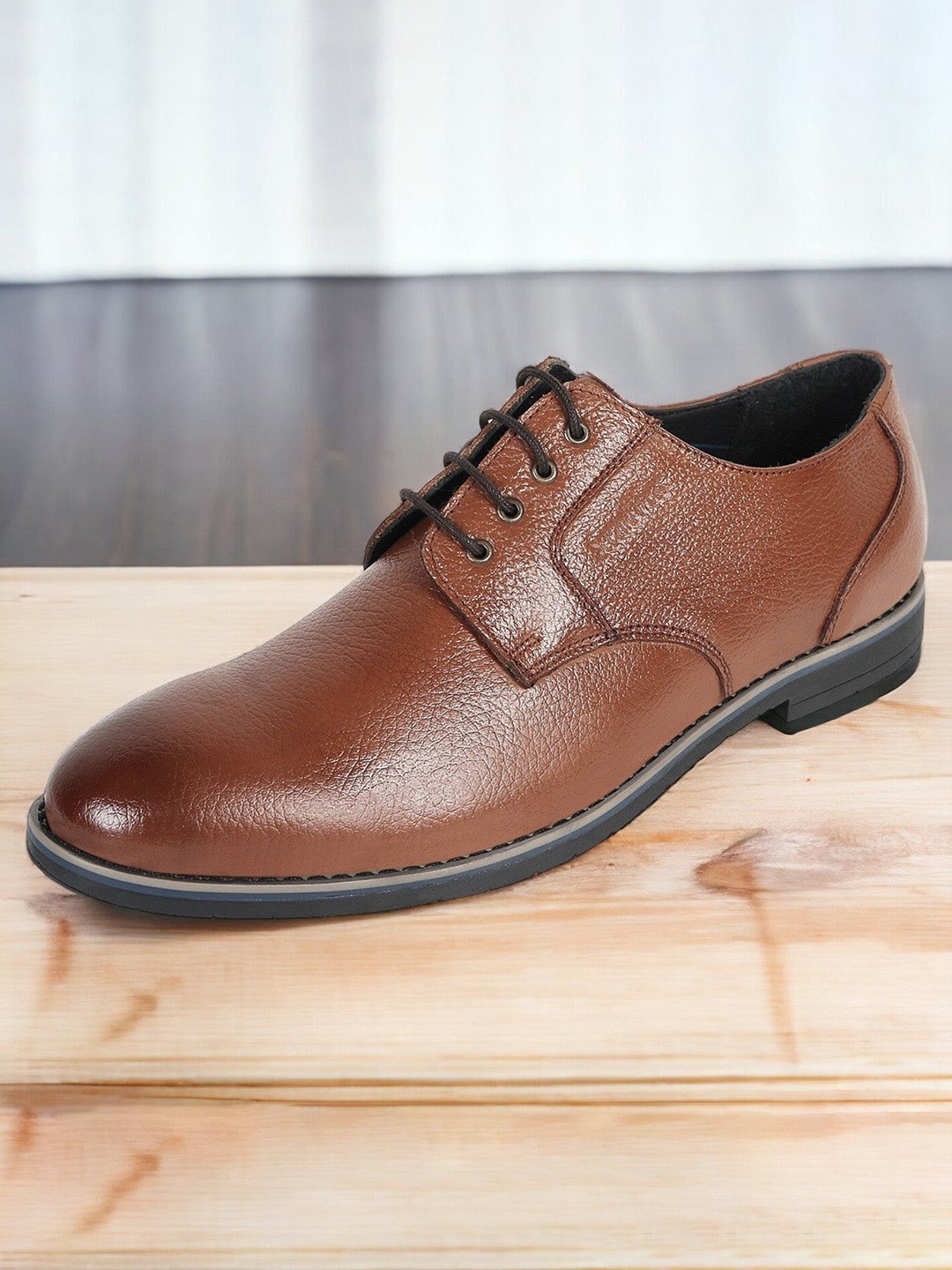 

SeeandWear Men Round Toe Leather Formal Derbys, Tan