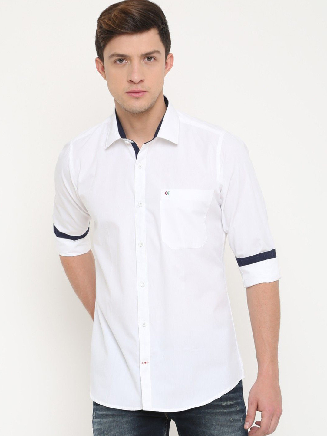 

Cross Court Men Slim Fit Opaque Casual Shirt, White