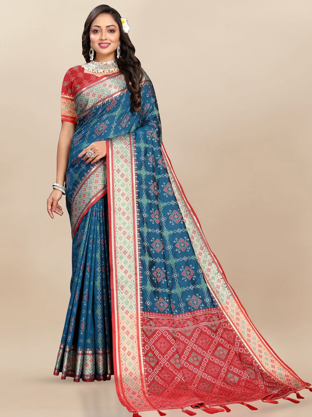 

MOKSHA DESIGNS Ethnic Motifs Woven Design Zari Pure Silk Paithani Saree, Navy blue