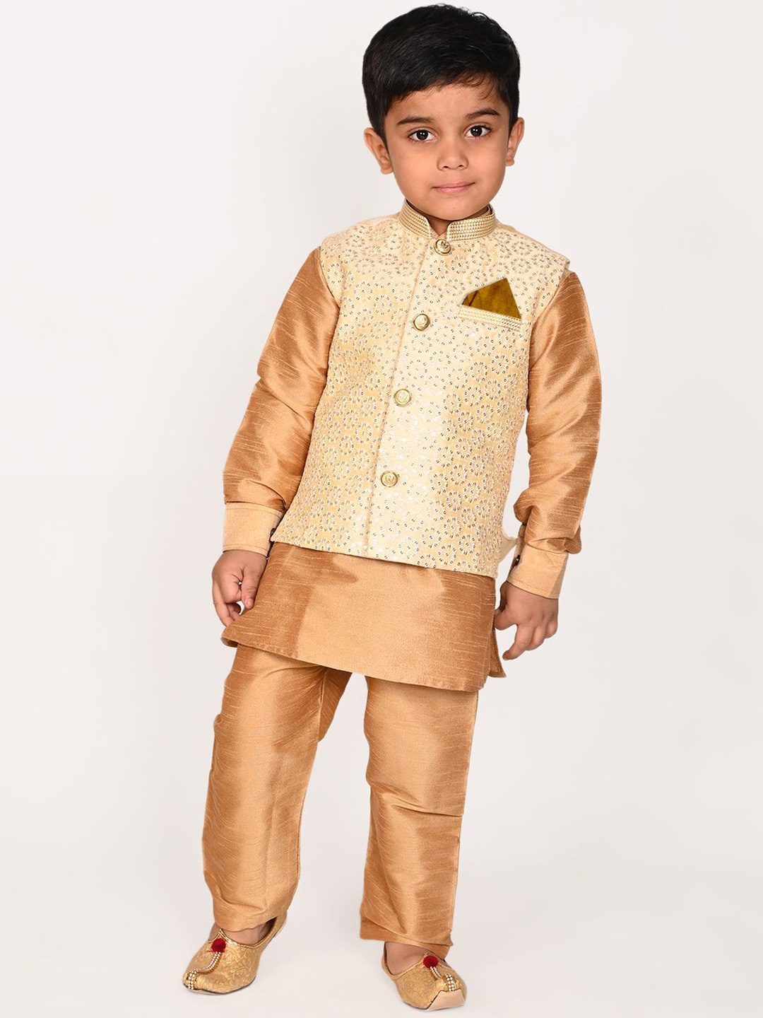 

Pehanaava Boys Embroidered Thread Work Straight Kurta with Pyjamas, Gold