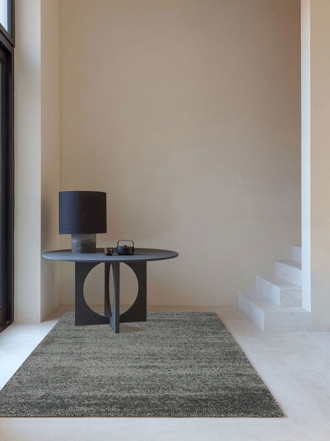 

DDecor Black Solid Anti-Skid Rectangular Carpet