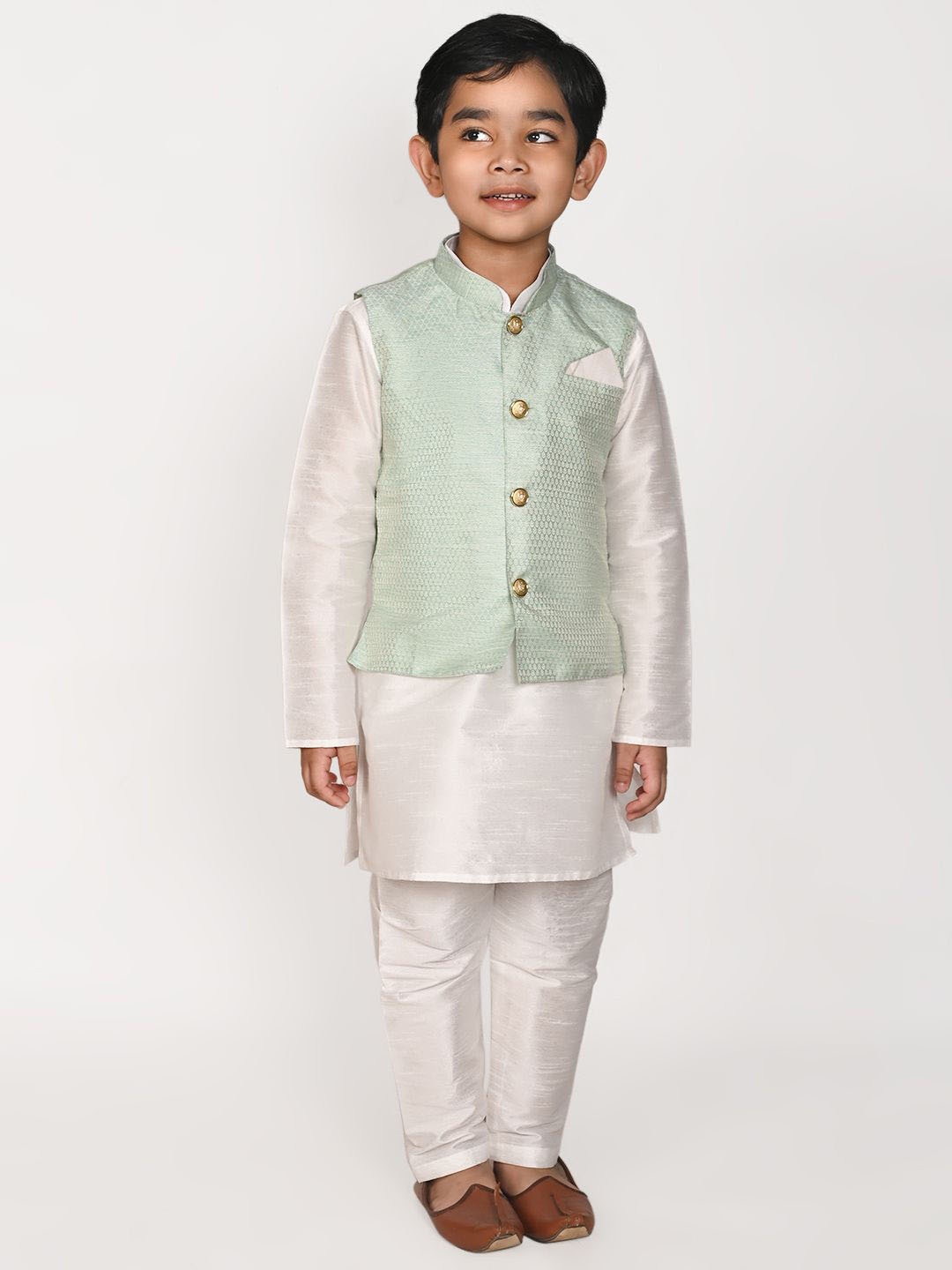 

Pehanaava Boys Mandarin Collar Kurta with Pyjamas & Waistcoat, Off white