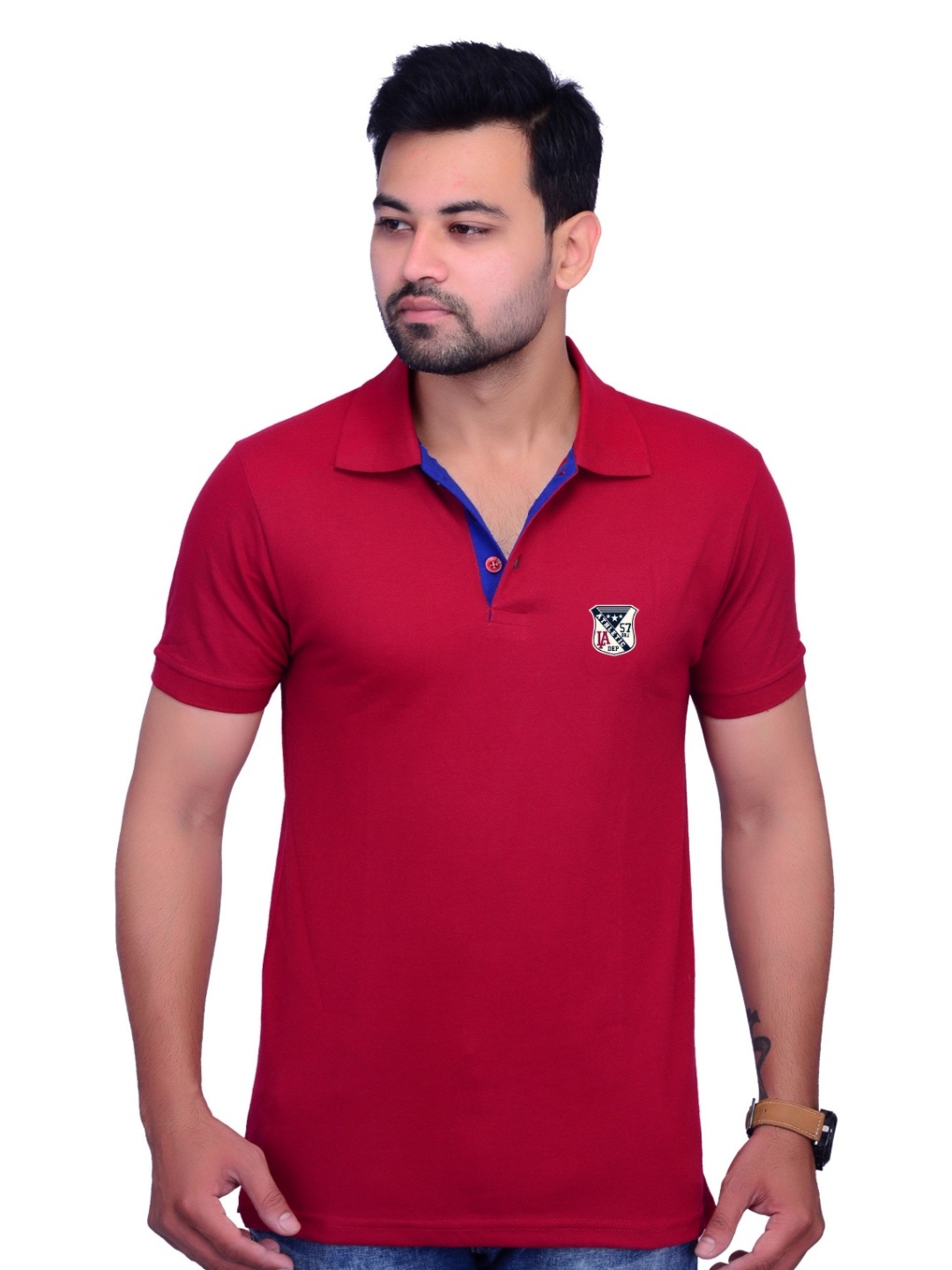 

LA MILANO Men Polo Collar Applique Slim Fit T-shirt, Maroon