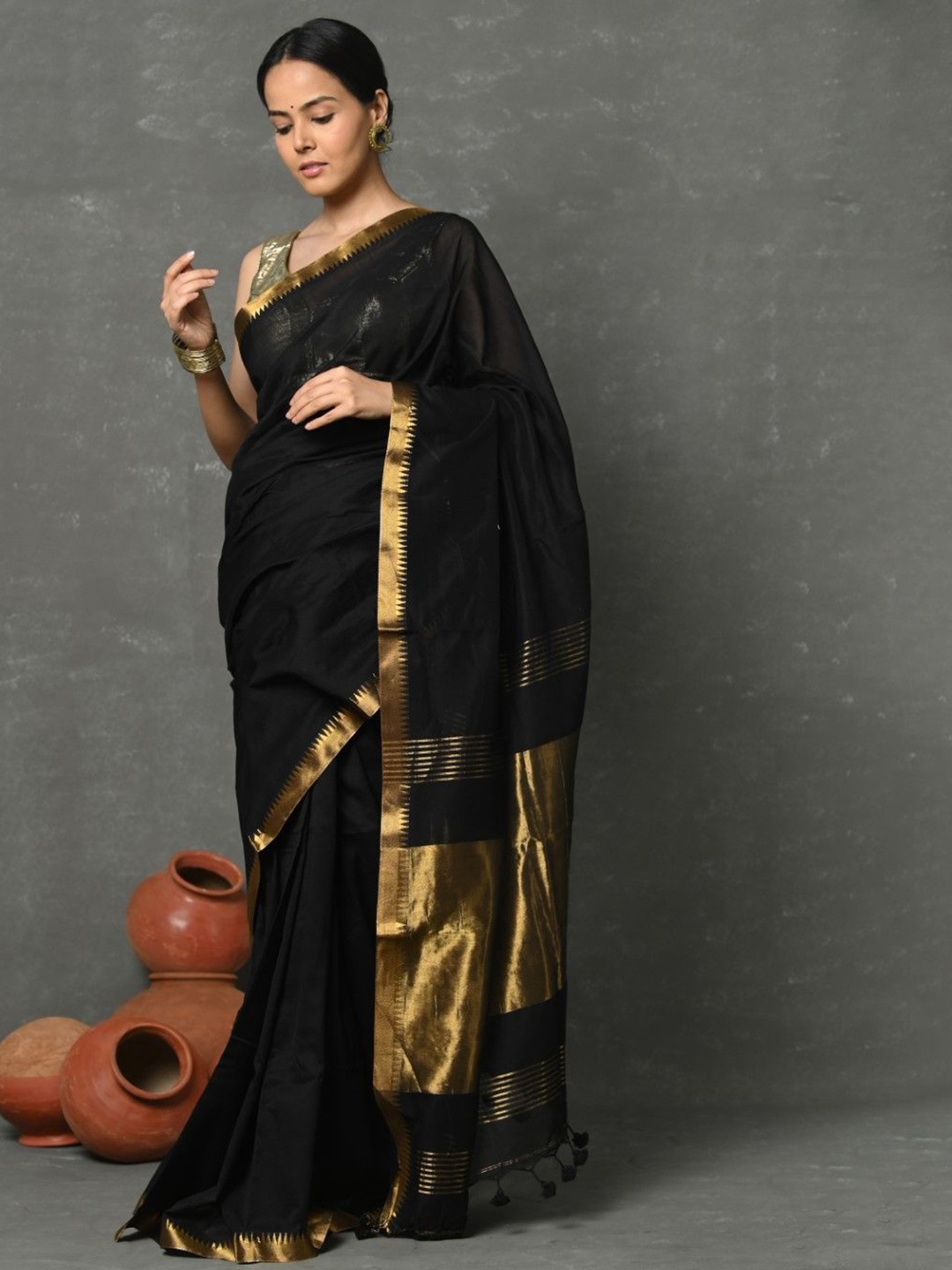 

Very Much Indian Solid Zari Saree With Blouse Piece, Black