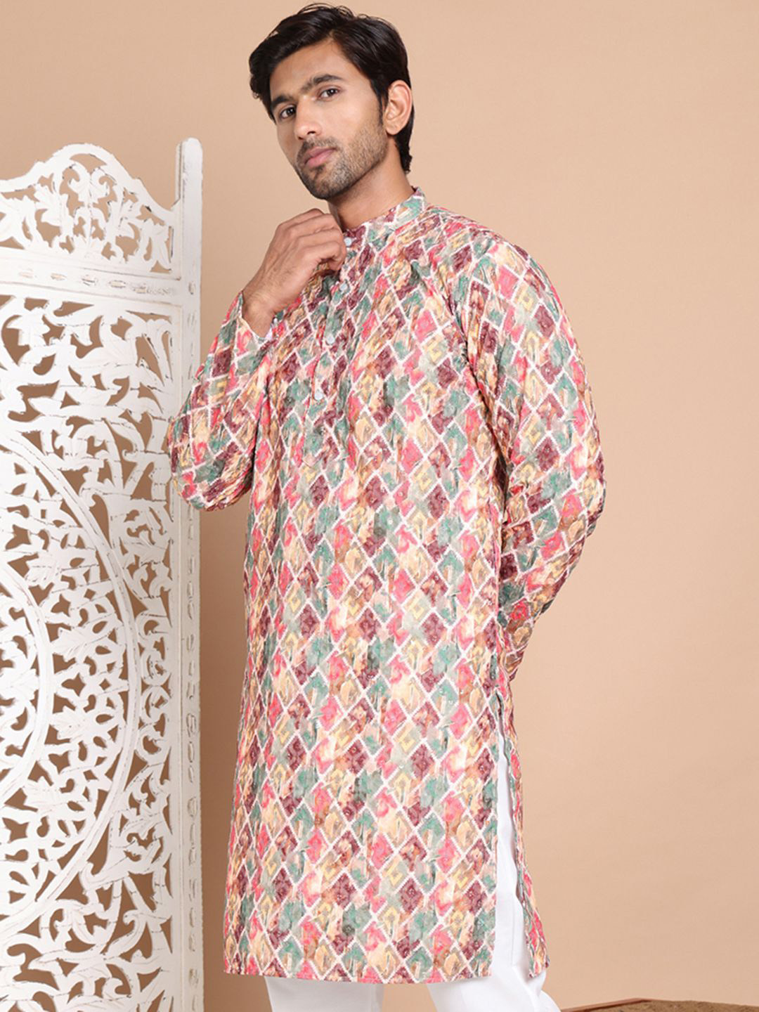 

Jompers Men Geometric Printed Chikankari Kurta, Multi