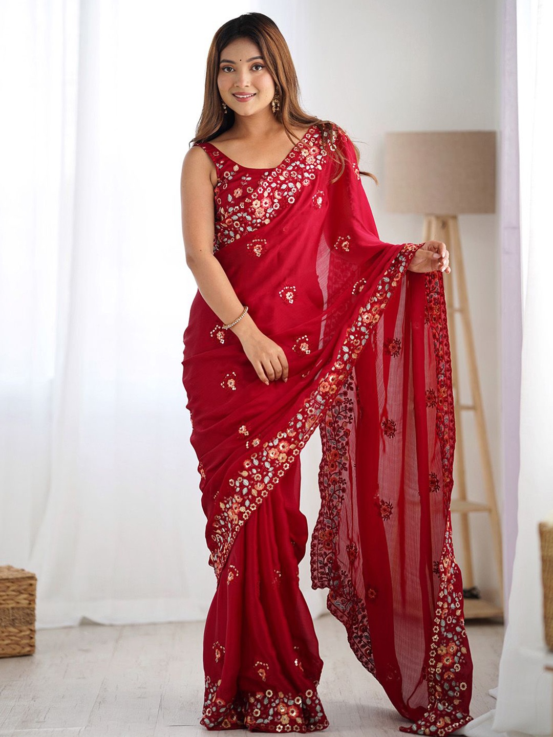 

Anouk Floral Sequinned Poly Chiffon Saree, Red