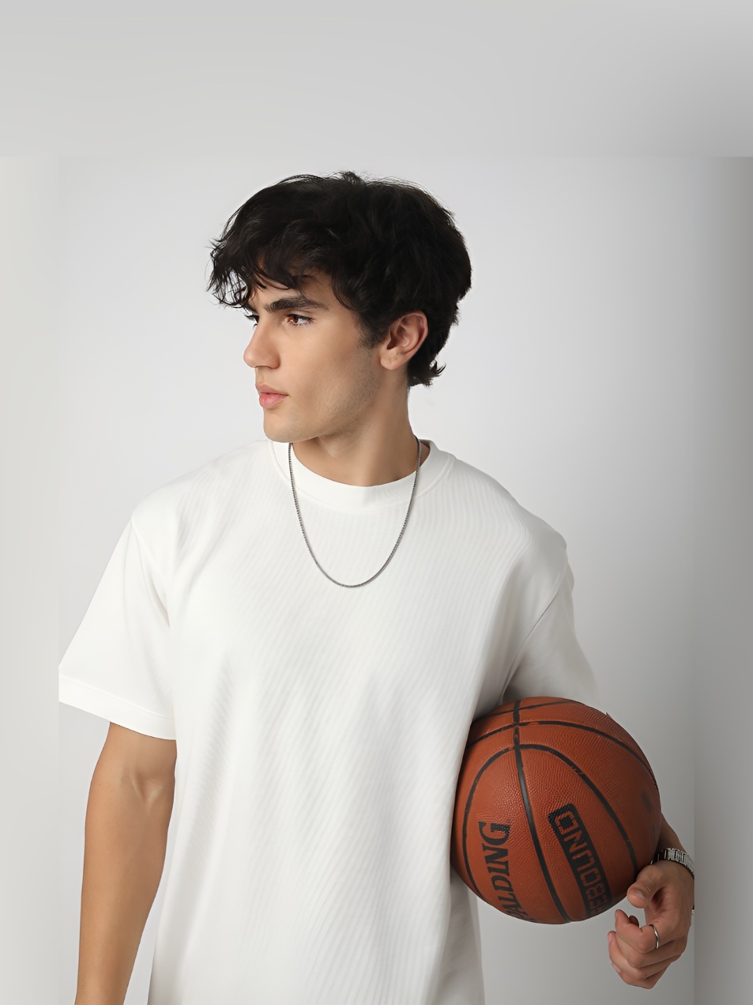 

R&B Men Solid Round Neck Cotton T-shirt, White